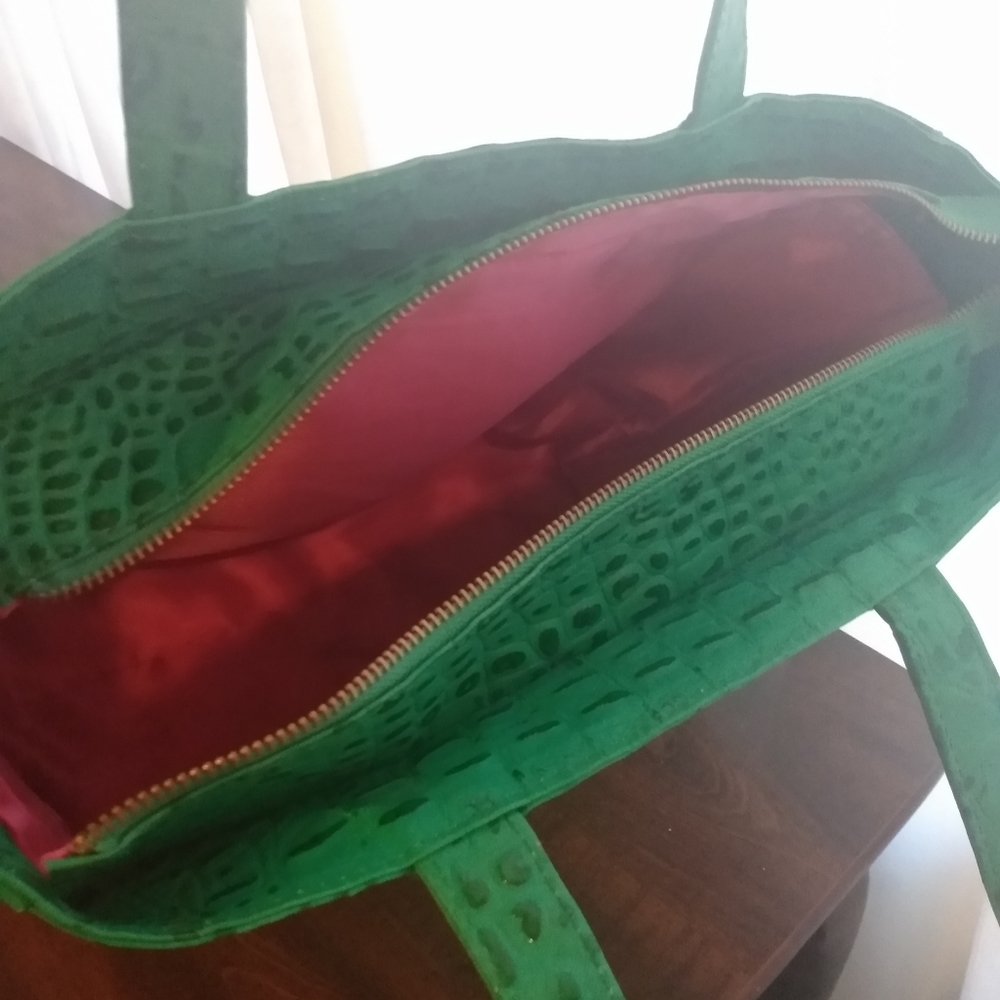 Purse - Picture 2 of 4